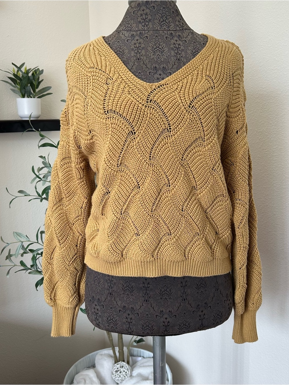 moon & madison Textured V-Neck Sweater in Mustard Yellow